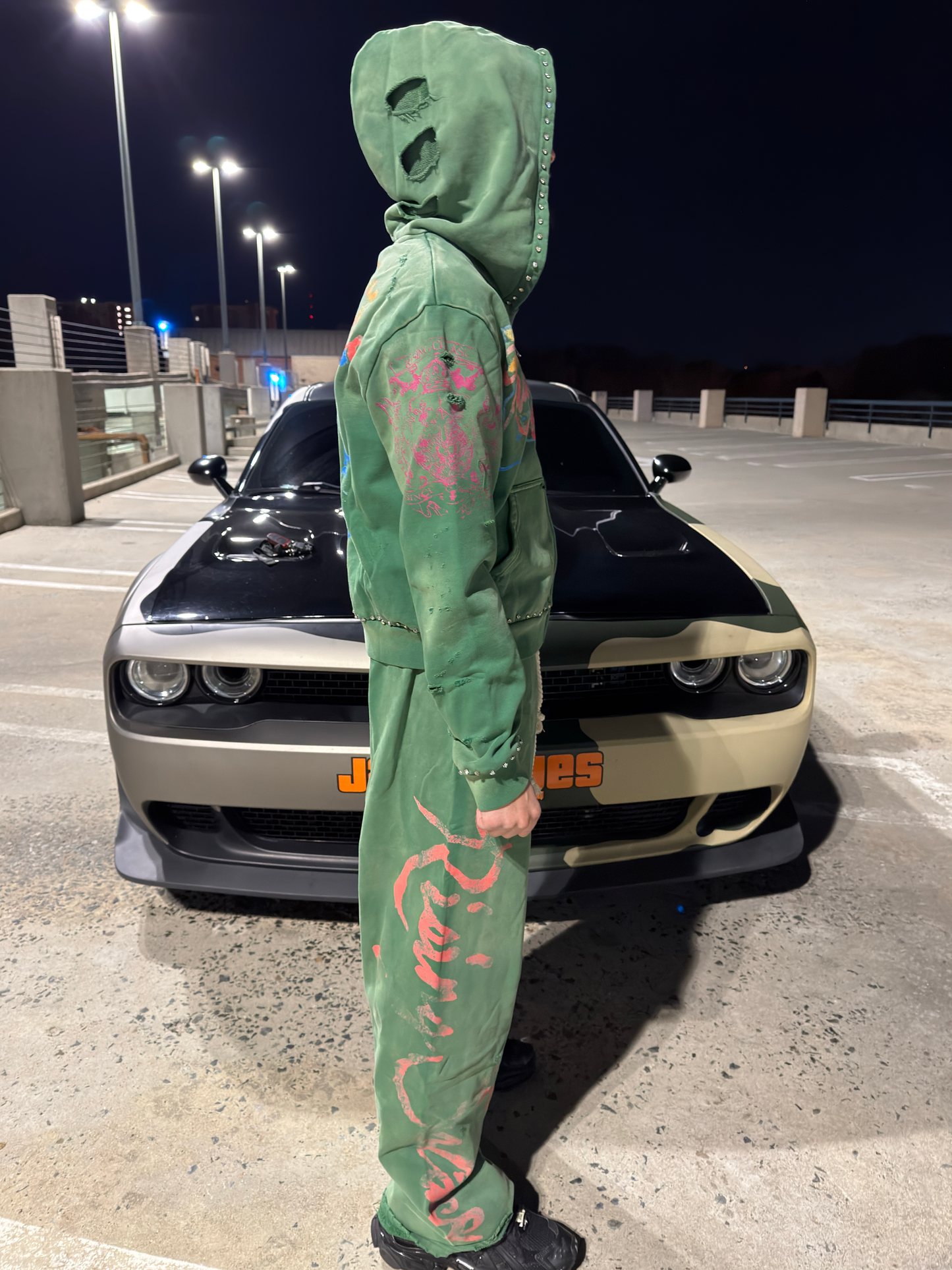 "Pressure makes Diamonds" sweatpants(green)