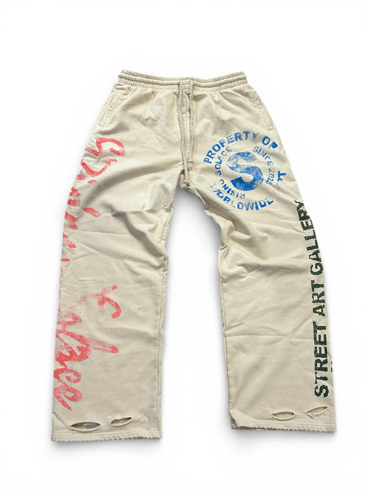 "Pressure makes Diamonds" sweatpants (cream)